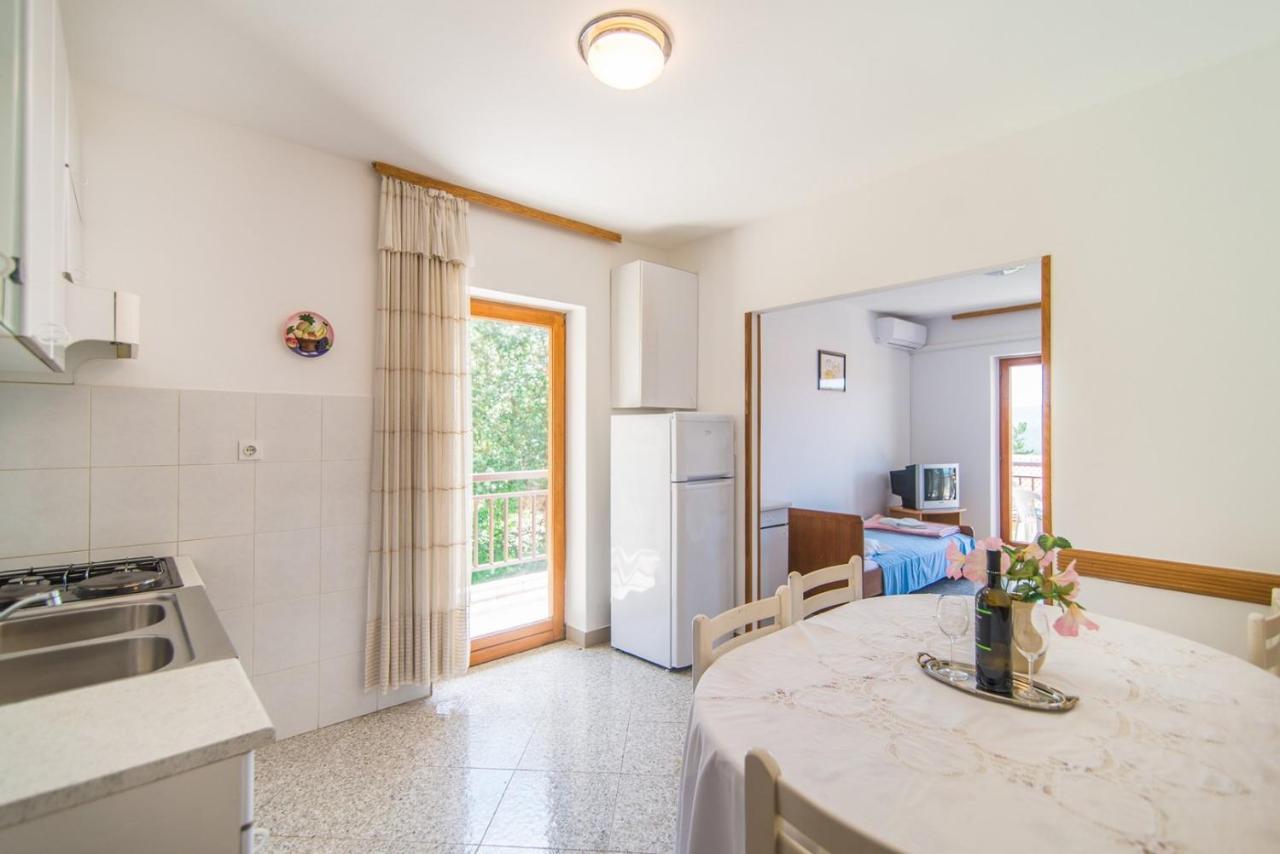 Apartments Pino Rabac Exterior foto